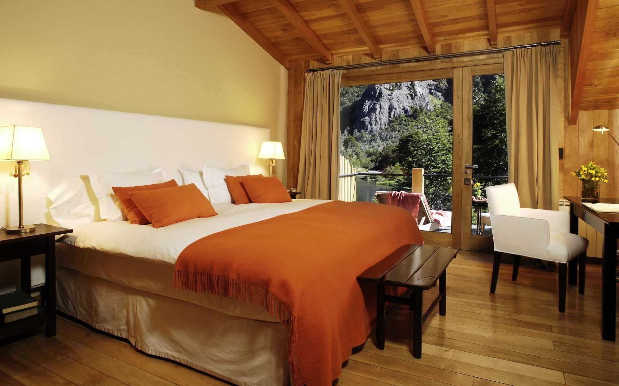 Rio Hermoso Hotel De Montana San Martin de los Andes Bagian luar foto