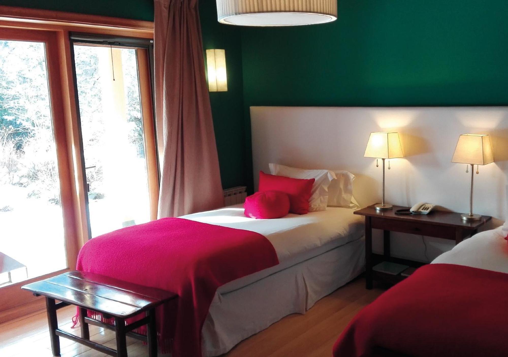 Rio Hermoso Hotel De Montana San Martin de los Andes Ruang foto