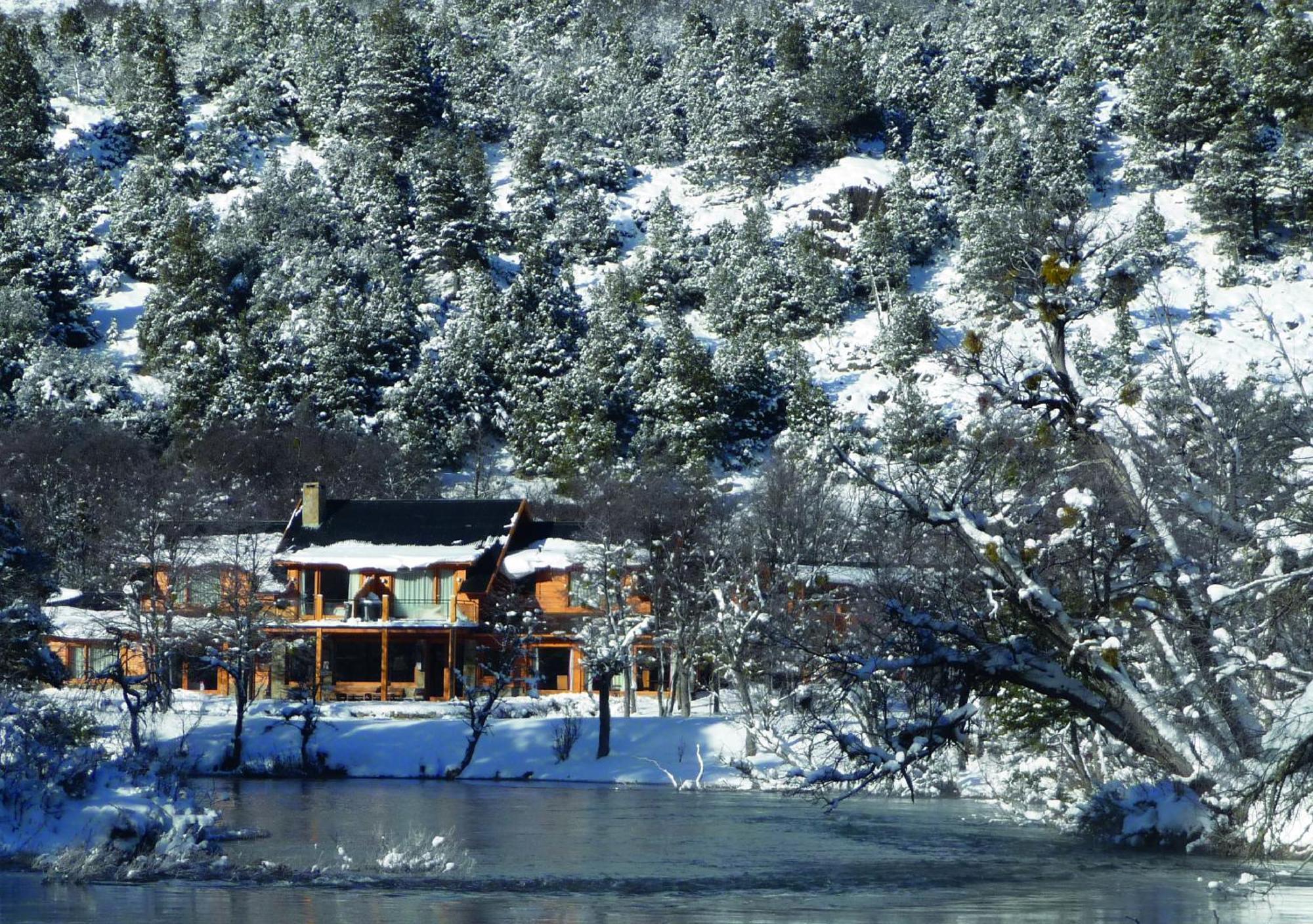 Rio Hermoso Hotel De Montana San Martin de los Andes Bagian luar foto
