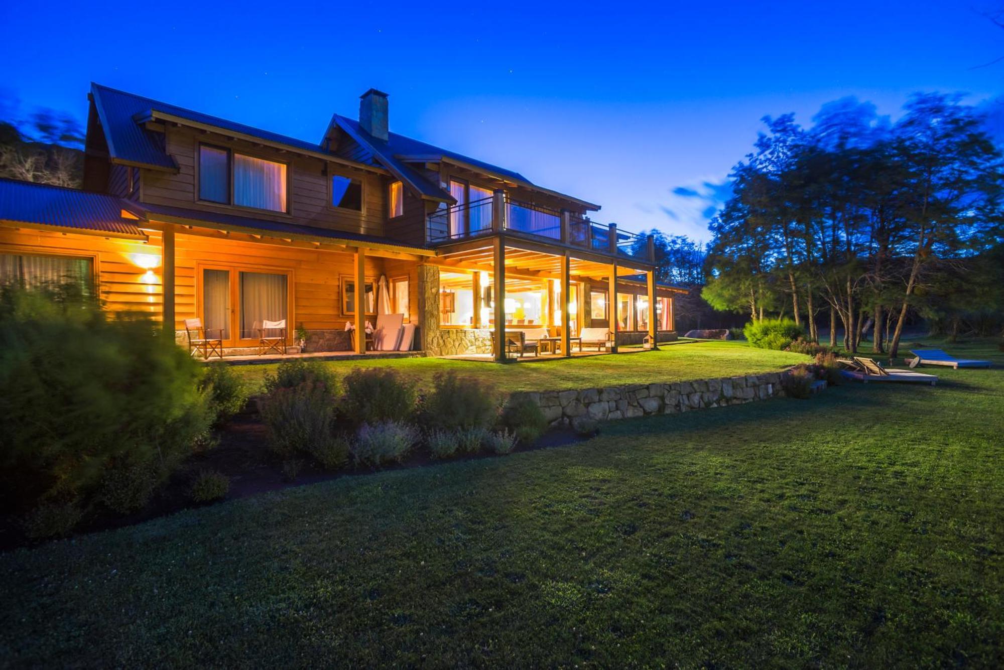 Rio Hermoso Hotel De Montana San Martin de los Andes Bagian luar foto