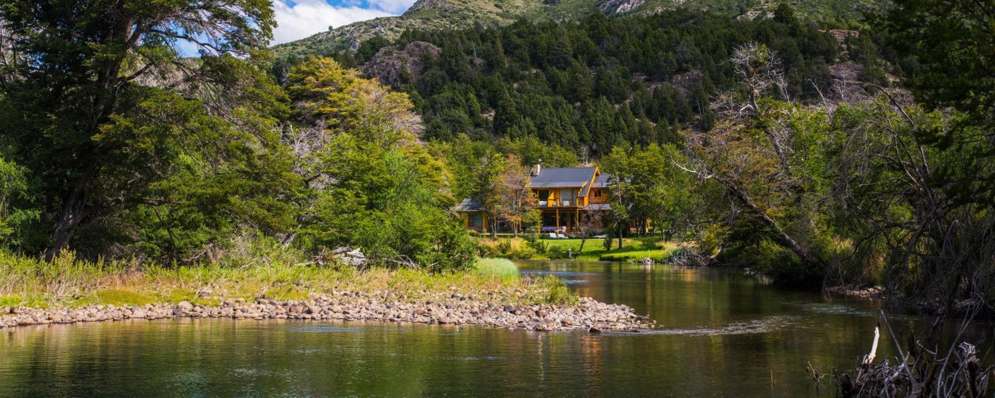 Rio Hermoso Hotel De Montana San Martin de los Andes Bagian luar foto